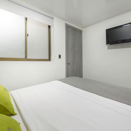 Ayenda 1024 Agora Inn Hotel Bogotá Eksteriør billede